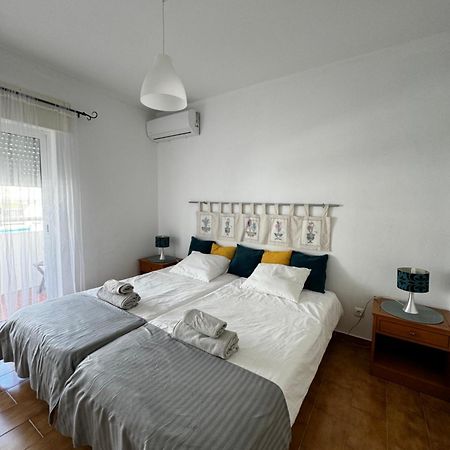 Mira T1 Apartment Carvoeiro  Buitenkant foto